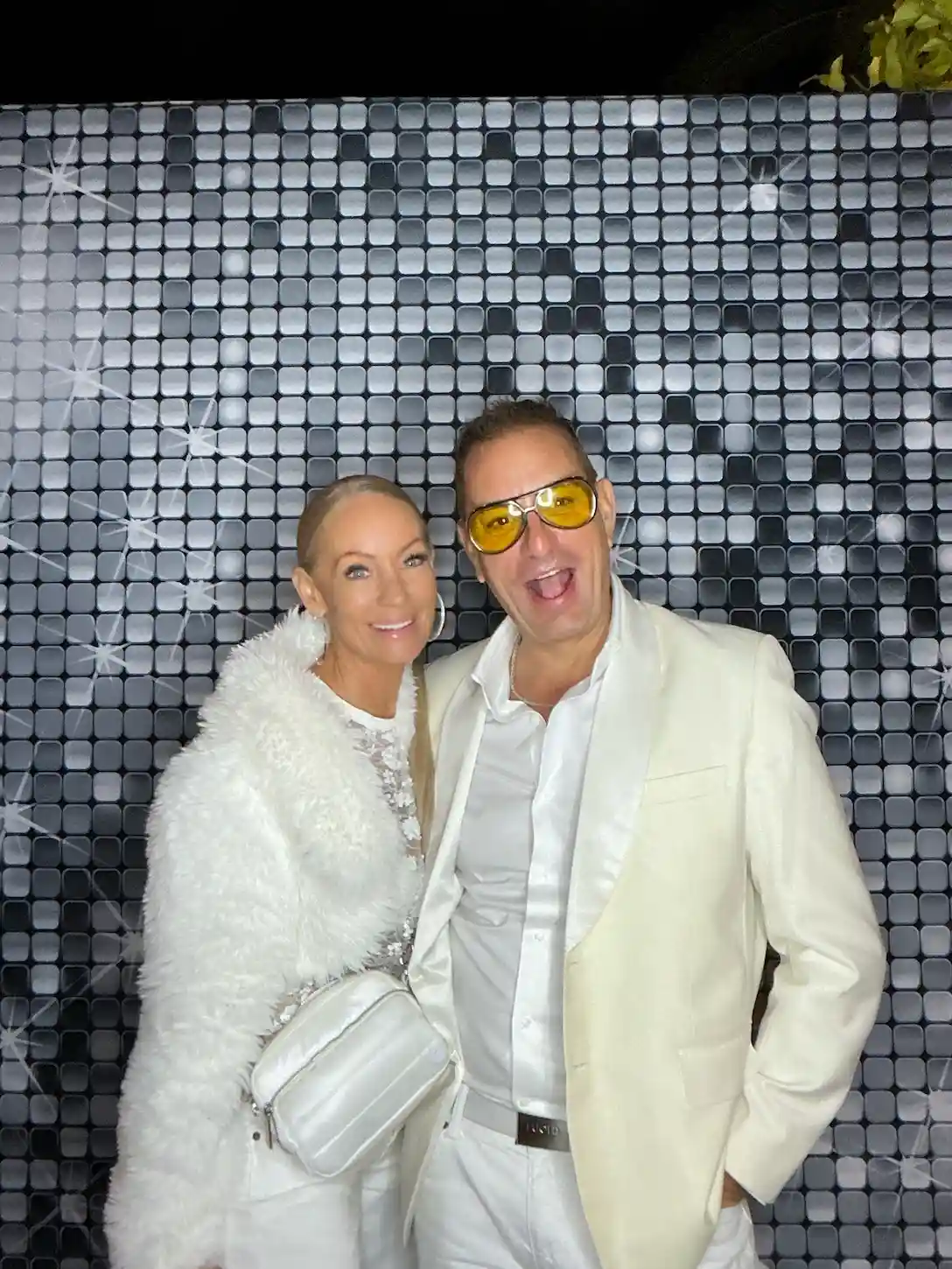 glowframe studio perth white party 07